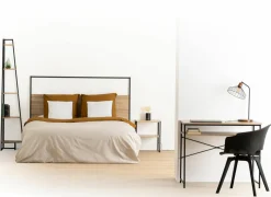 Hoekrek 32x32x180cm - hout & ijzer - beige