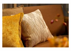 Kussen Clemence 45x45cm - stof - almond buff