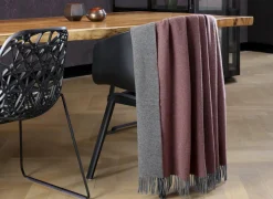 Plaid Rouge-Graphit 150x200cm - kasjmier & wol - rood & grijs