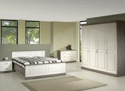 Slaapkamer met bed 160x200cm - kleerkast 230cm - commode 114cm en 2 nachtkastjes